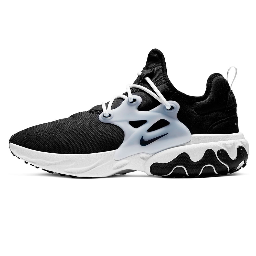 nike react negras